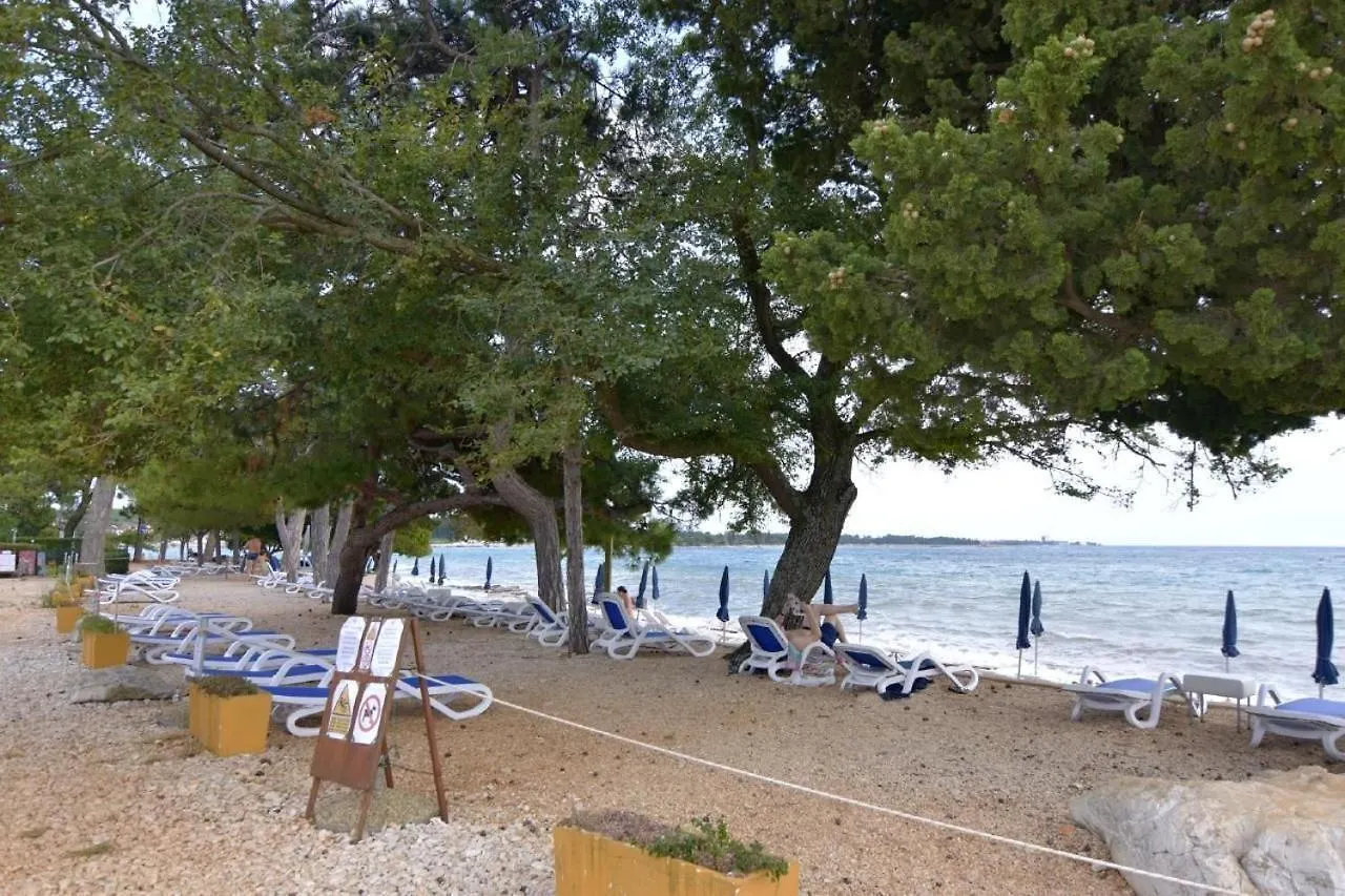 Klimatisierte Wohnung In Zambratija Mit Grill Und Meerblick Umag Apartment