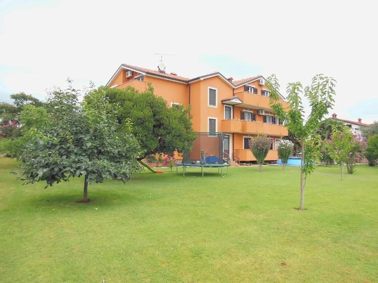 Klimatisierte Wohnung In Zambratija Mit Grill Und Meerblick Umag Croatia